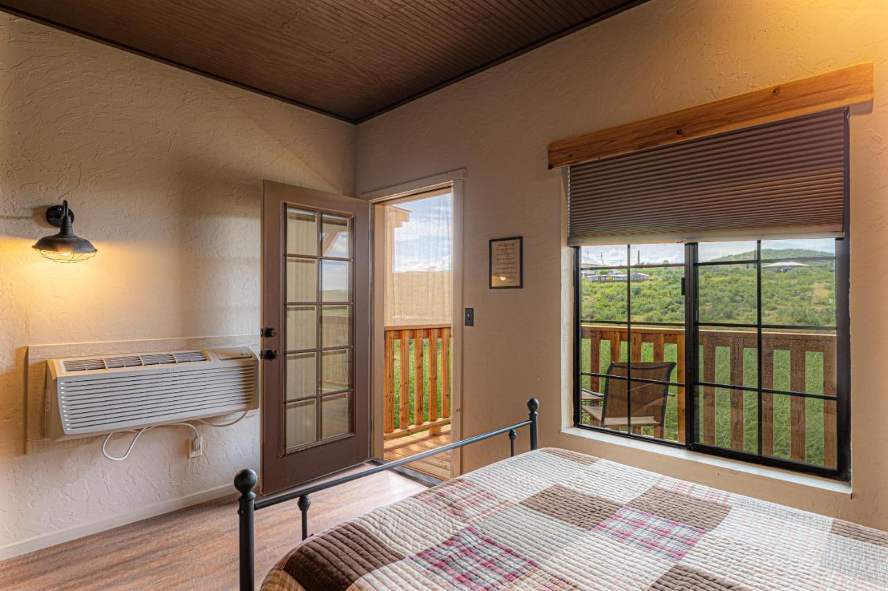 -Pet Friendly- Miners Cabin #6 - King Bed With Private Balcony Tombstone Esterno foto
